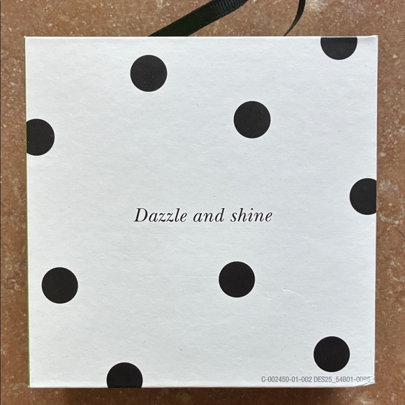 Kate Spade Gold Heart Brooch - Picture 3 of 3